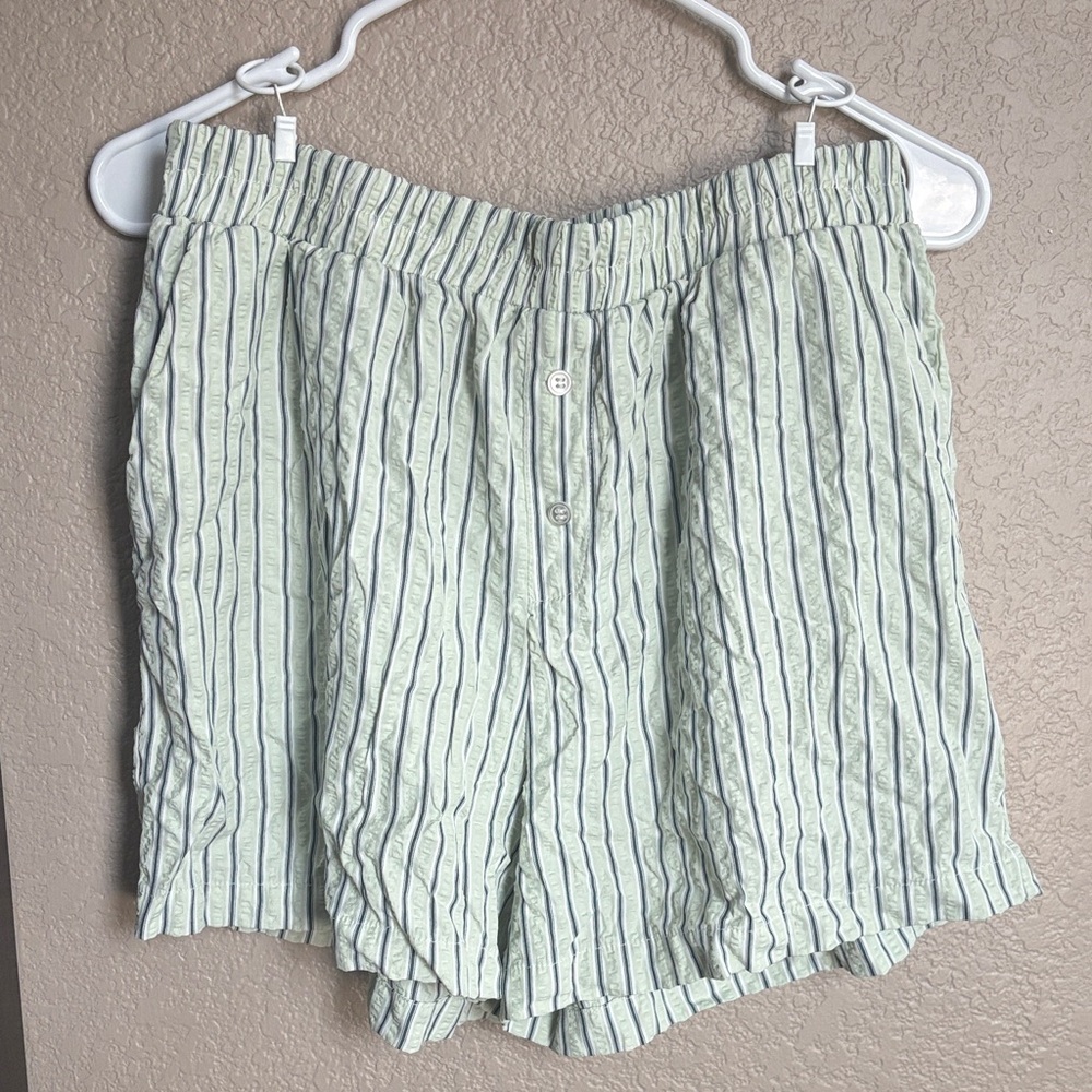 Light Green Boxer Short Set with Pockets - Picture 4 of 5